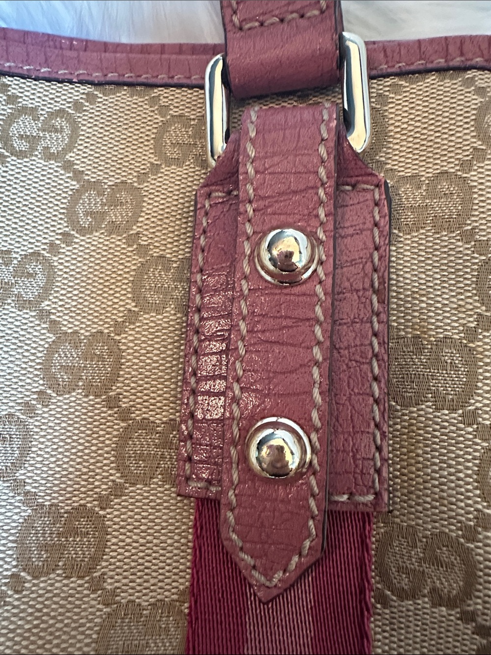 EUC GUCCI JOLICOEUR Pink & GG Canvas Tote Cert of Auth included. She’s a beauty - Picture 5 of 16